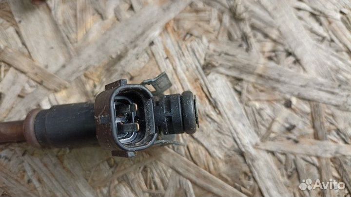 Форсунка топливная Peugeot 308 4A EP6 2011