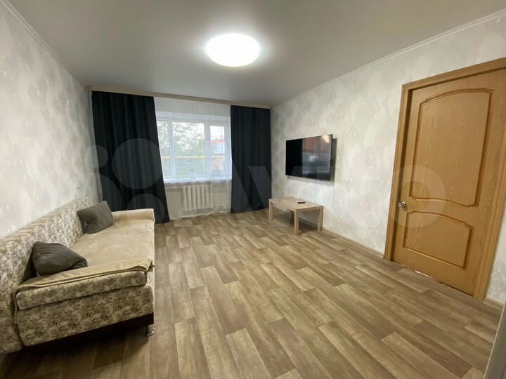 2-к. квартира, 53,5 м², 1/2 эт.