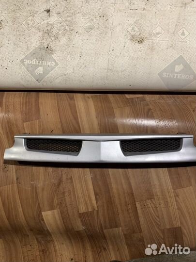 Решетка радиатора ваз 2115