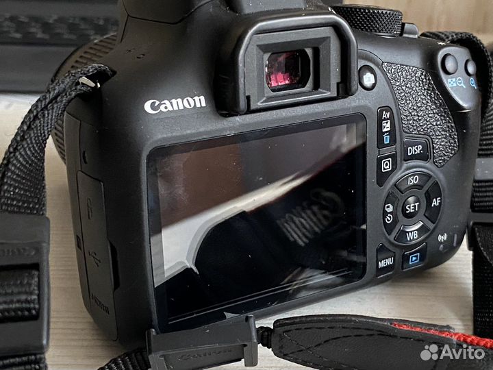 Фотоаппарат EOS 1300D