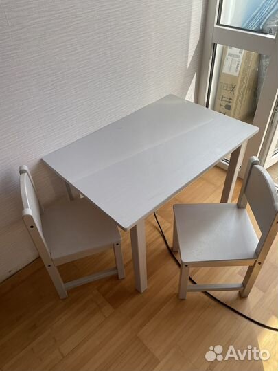 Детский стол со стульями IKEA