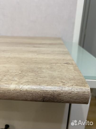 Столешница для кухни новая