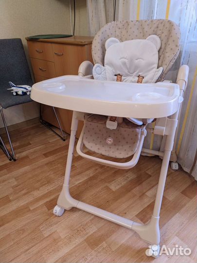 Стульчик для кормления Happy Baby William Pro 6м+