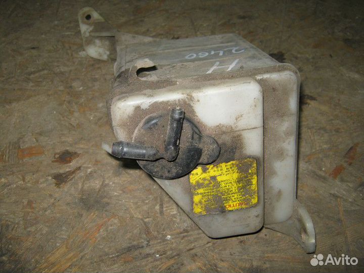 Расширительный бачок Hyundai Accent 2 (+тагаз)