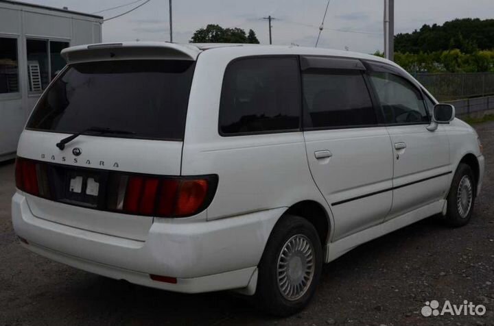 Разбор nissan bassara 1999
