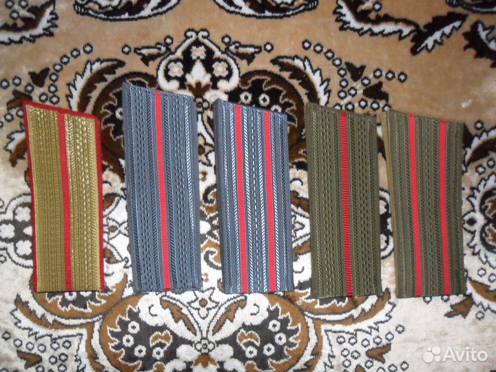 Погоны военные, фальшпогоны