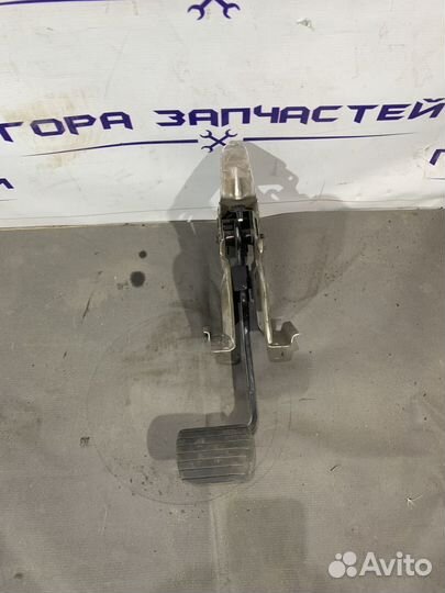 Педаль тормоза VAZ LADA X-RAY 2016