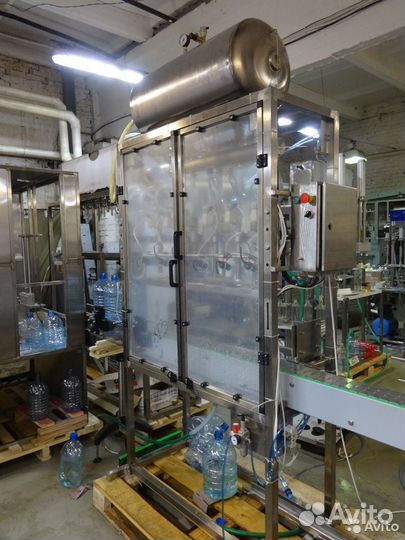 Линия розлива газ. воды (автомат 3000 б.ч.)