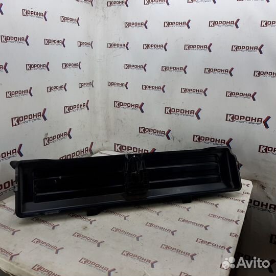 Усилитель решетки радиатора hyundai I40