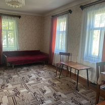 Комната 20 м² в 4-к., 1/1 эт.