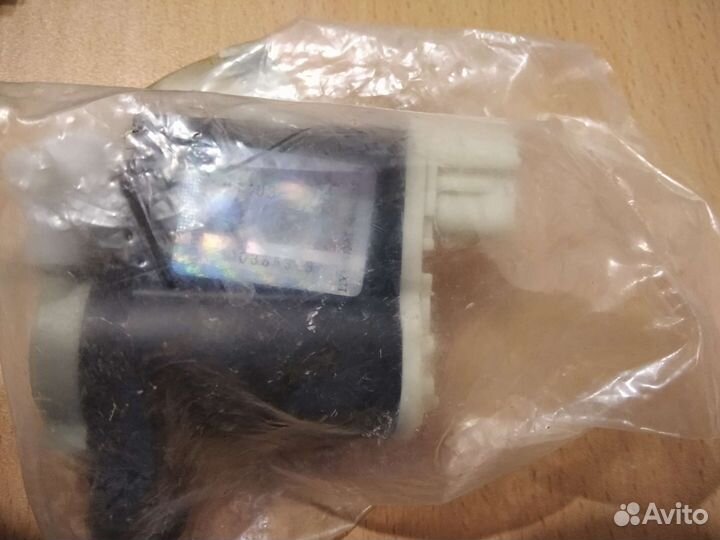 Насос автомобильный для омывателя стекол