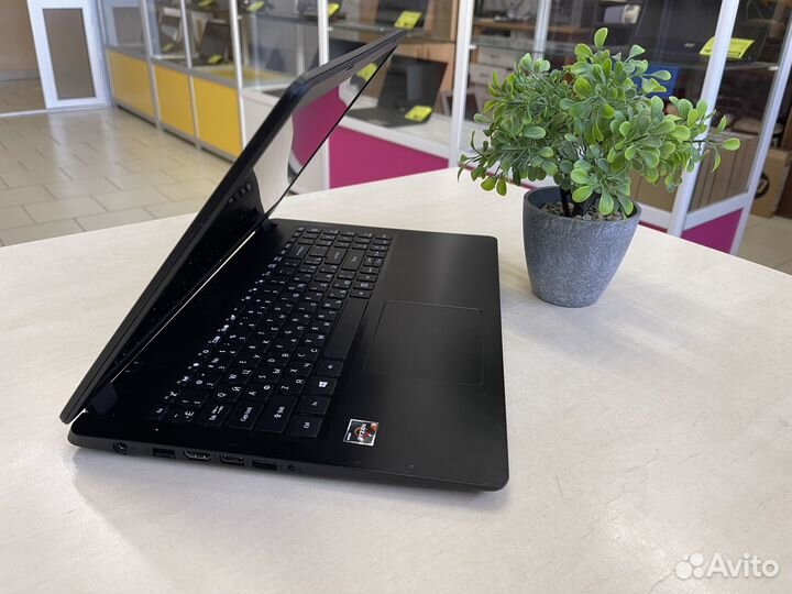 Ноутбук Acer/Ryzen/8GB/SSD/FHD