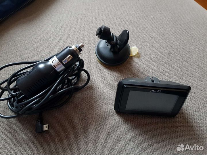 Видеорегистратор Mio 765