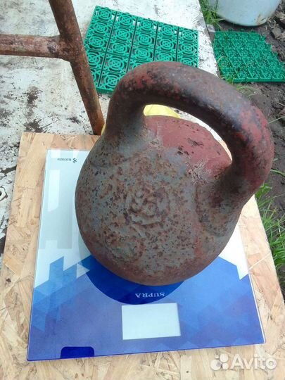 Гиря 2 пуда царская, клеймо Д. Е. Бенардаки