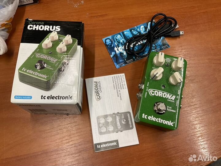 Гитарная педаль хорус TC Corona