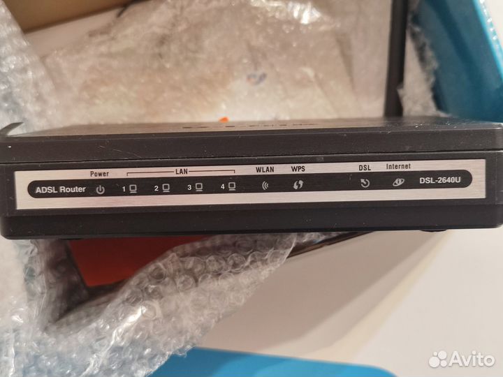 Wi-Fi роутер D-Link DSL-2640U