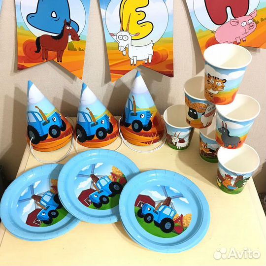 Посуда праздничная трактор на 10 персон