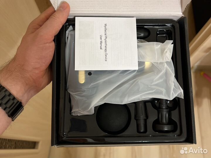 Массажер пистолет ударный перкуссионный для тела