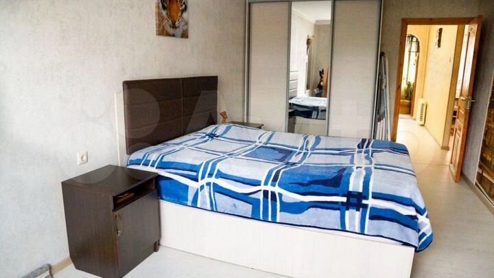 2-к. квартира, 56 м², 3/5 эт.