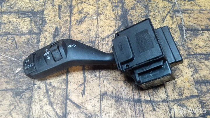 Переключатель поворотов подрулевой Ford Focus 2