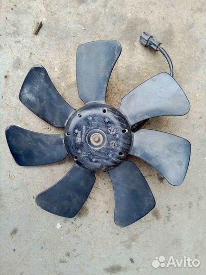 Вентилятор радиатора Nissan Almera Classic B10