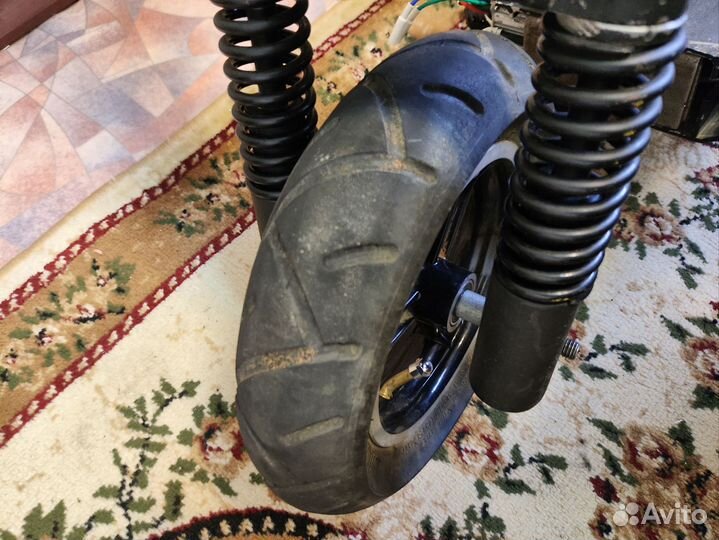 Колесо на электросамокат kugoo m4, m4 pro