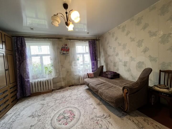 2-к. квартира, 64 м², 1/2 эт.