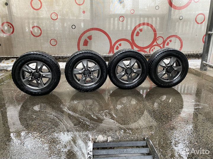 Колеса Тойота Land Cruiser 200 R18