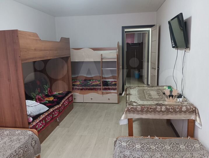 2-к. квартира, 43 м², 4/5 эт.