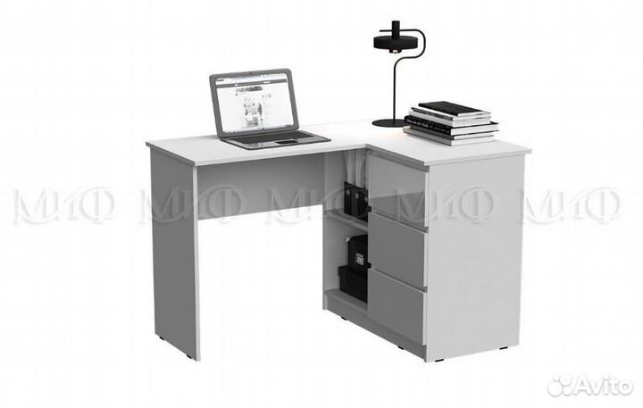 Угловой стол 