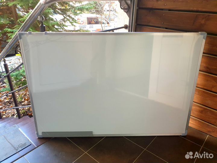 Магнитно маркерная доска новая 800*1200мм