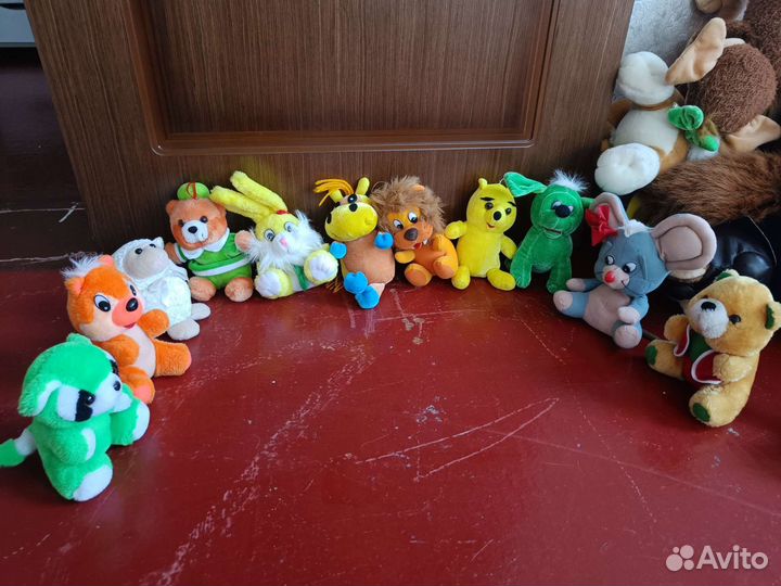 Мягкие игрушки и Киндер