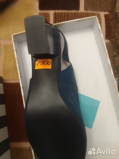 Новые открытые туфли,босоножки 37 раз. Натуральные