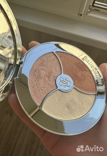 Guerlain Meteotites Pearl Dust Highlighter