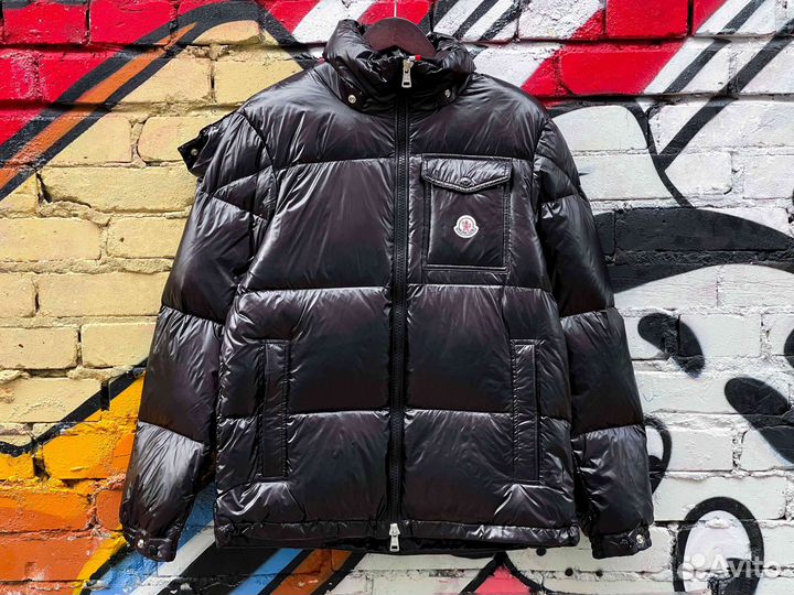 Пуховик Moncler