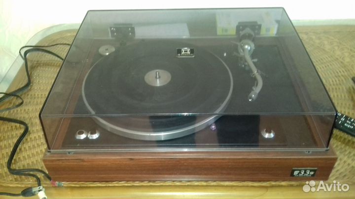 Проигрыватель винила victor b33h