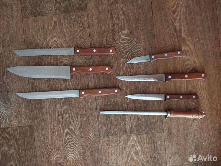 Набор кухонных ножей