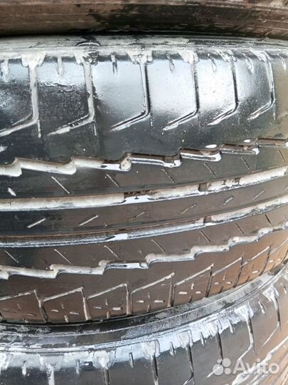 Kumho Road Venture ST KL16 235/65 R17