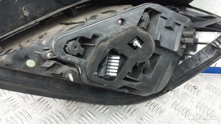 Фонарь задний левый Opel Astra H 2005 93190304