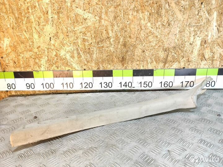 Обшивка стойки левая Toyota Corolla e120