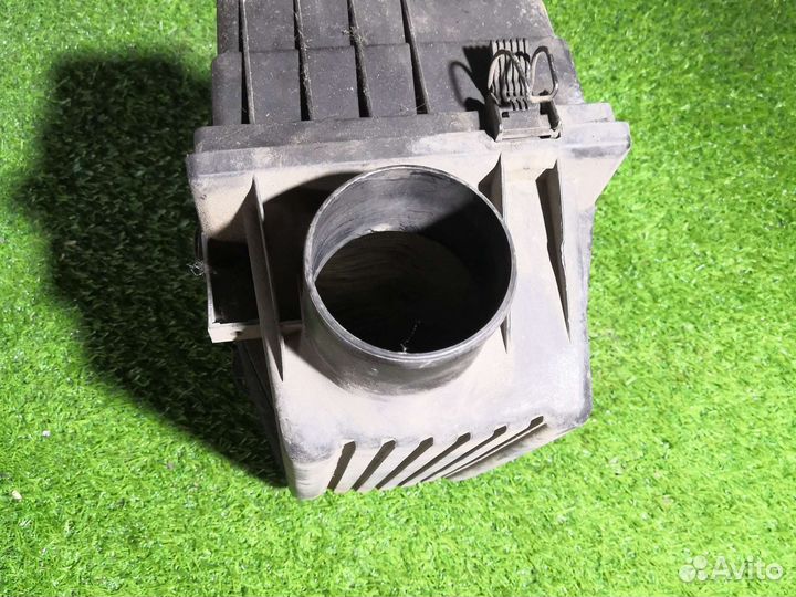 Корпус воздушного фильтра Fiat ulysse 1