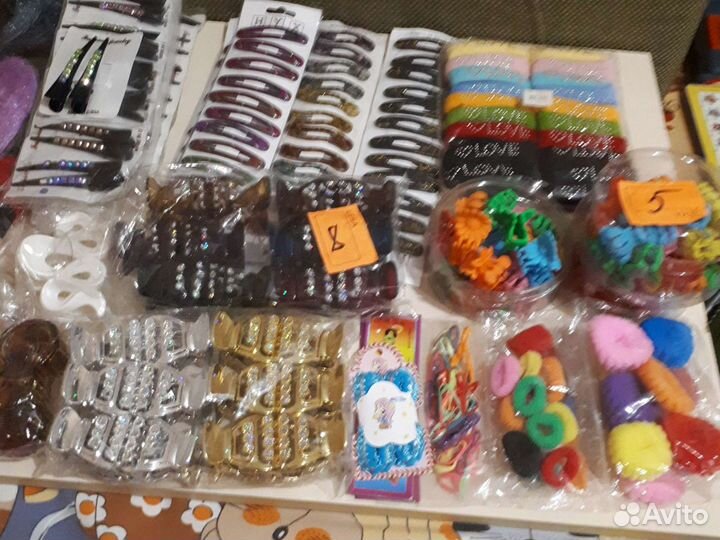 Заколки, резинки, ободки