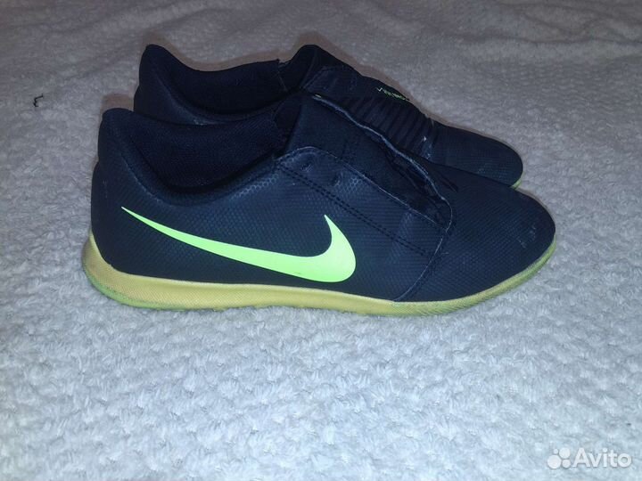 Детские футзалки nike phantom vnm 37 размер