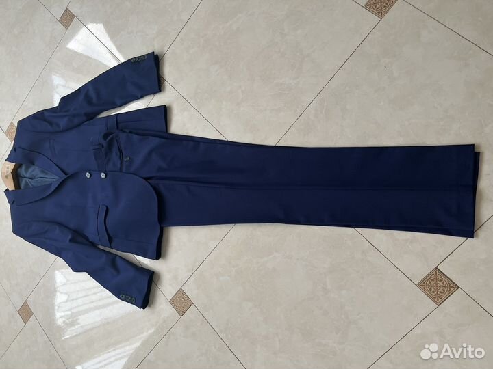 Костюм мужской