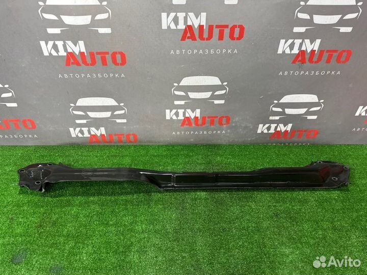 Растяжка/распорка передних стоек Ford Focus 3