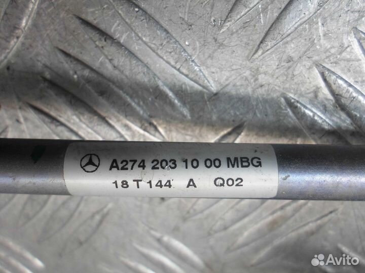 Патрубок Mercedes C-klasse W205 2742031000