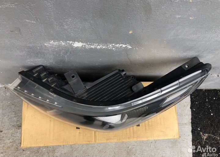 Фара на hyundai solaris 2020 2021