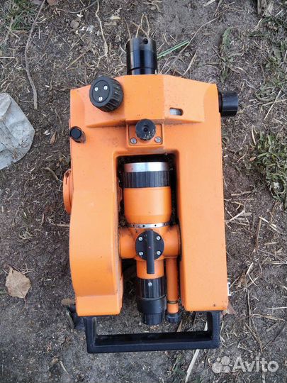 Теодолит оптический