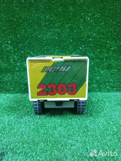 Заводная машинка Зоопарк Pony СССР жесть