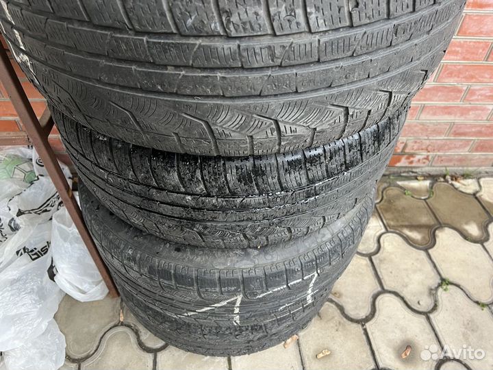 Pirelli Winter Sottozero 245/50 R18